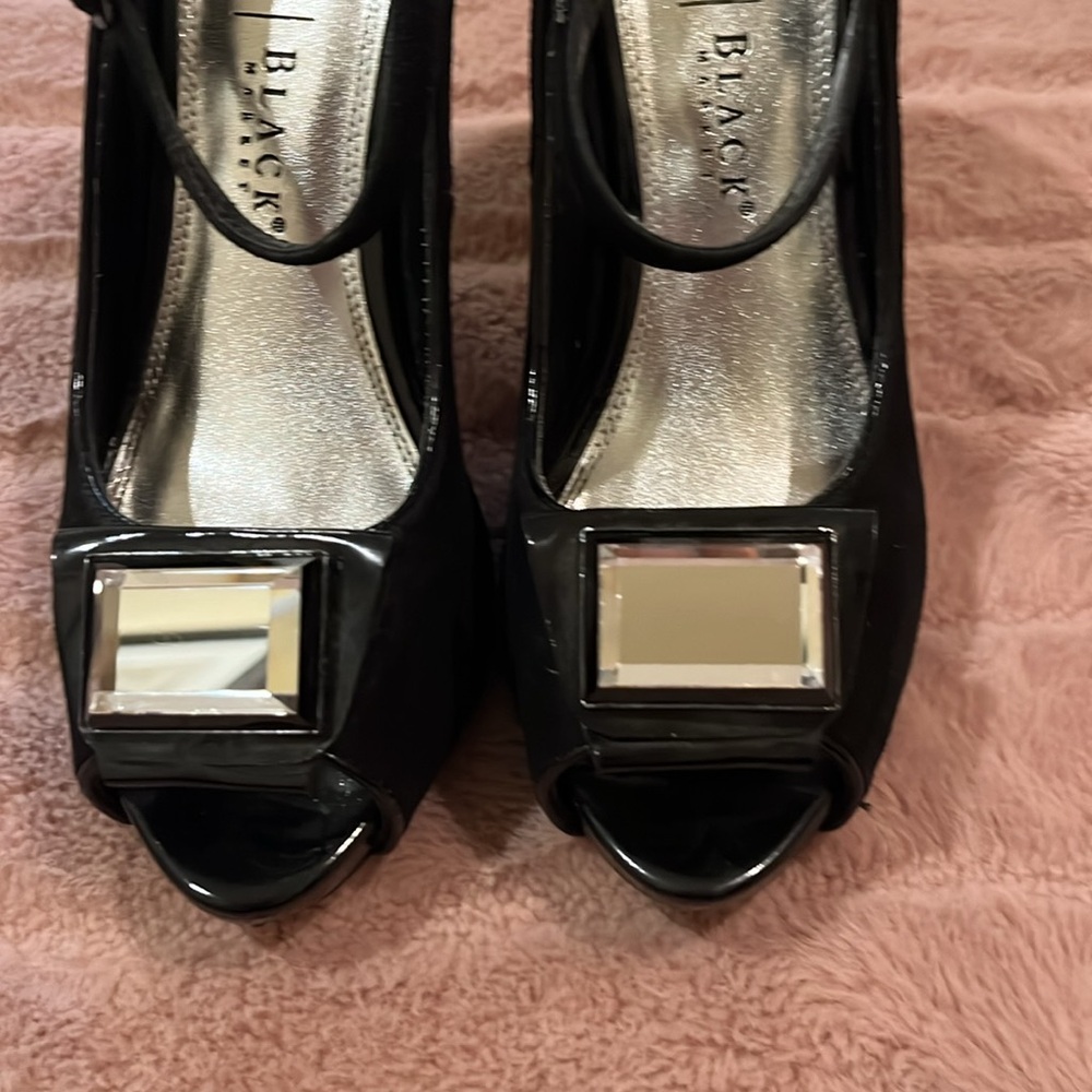 White House Black Market Carmen Size 7M - Picture 4 of 7